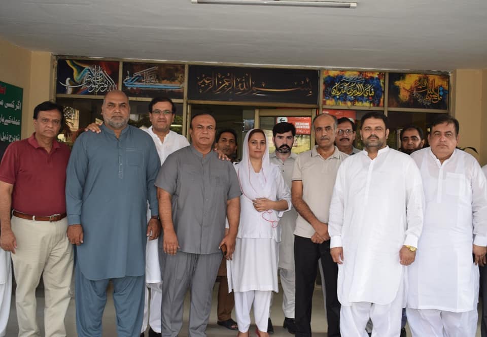 Delegation from Gujranwala Chamber visited Social Security Hospital.
