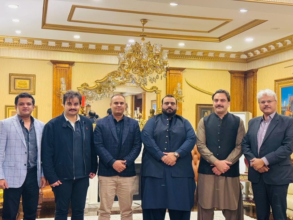 President GCCI met with Federation companions during FPCCI Election.